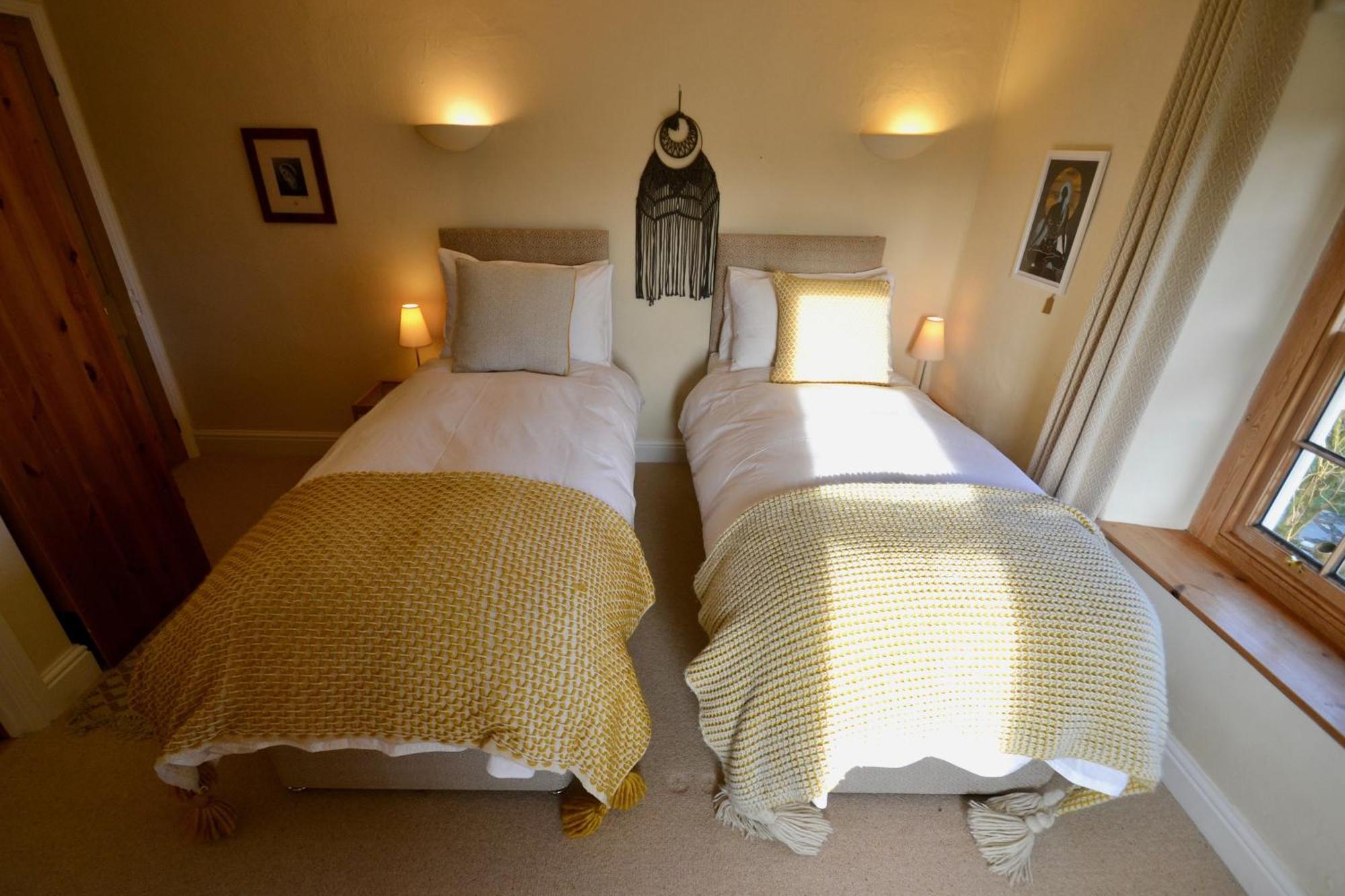 مبيت وإفطار بارنستابل Holwell Holistic Retreat الغرفة الصورة